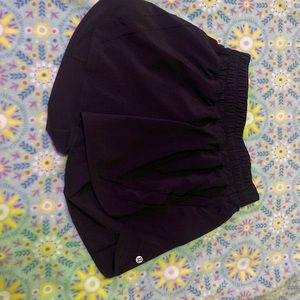 lululemon - size 6 - color black